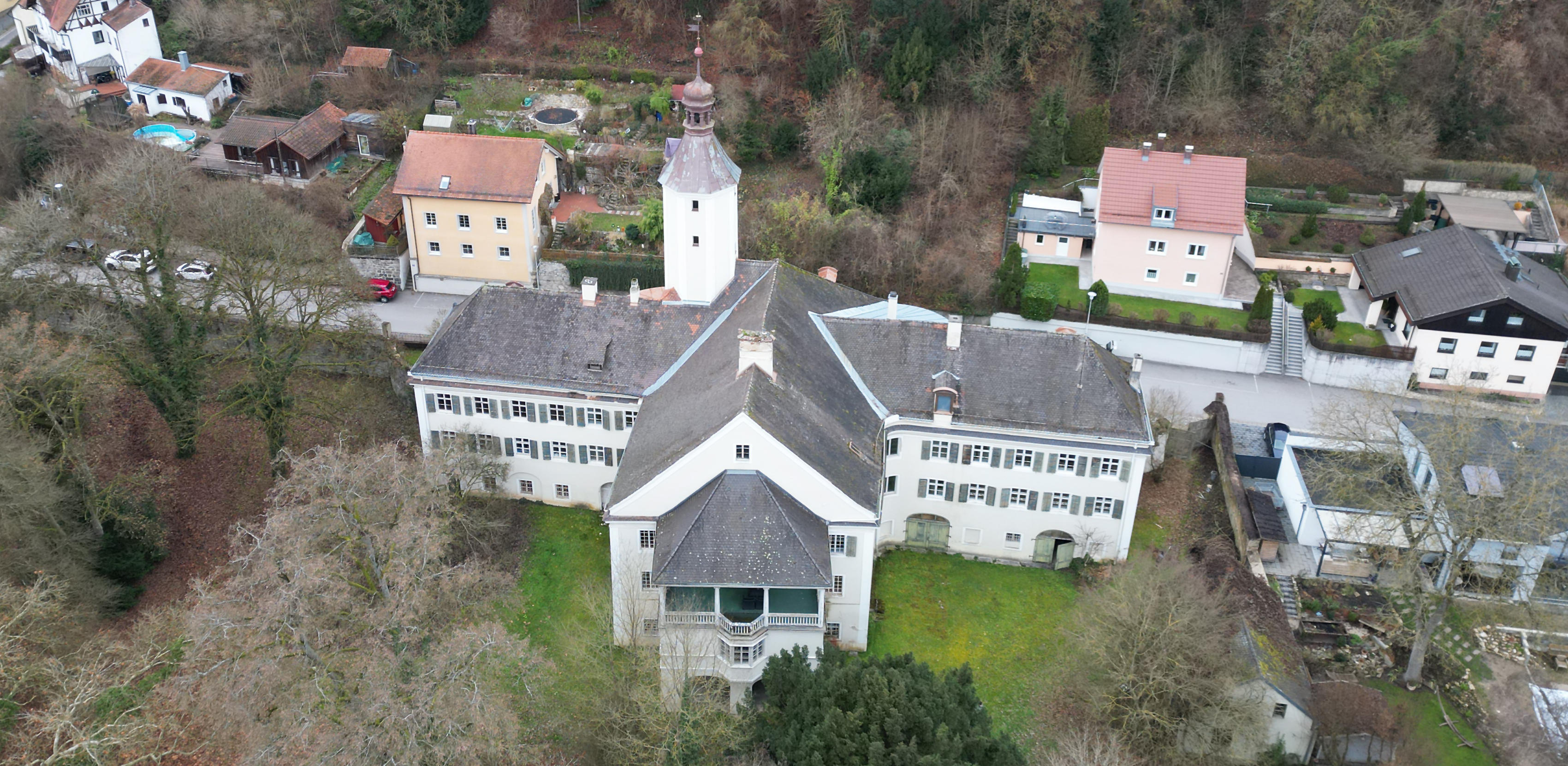 Sanierung des denkmalgeschützten Schlosses Etterzhausen